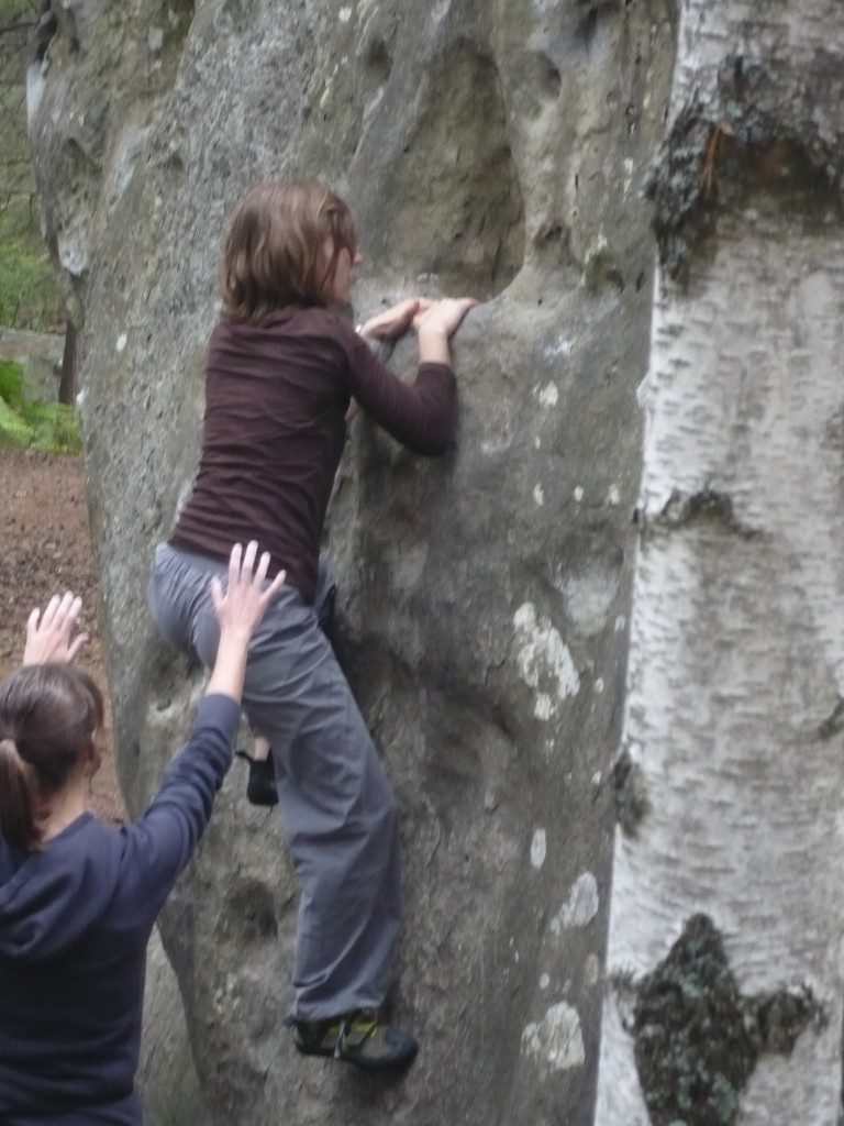 initiation-bloc-bleau-isatis-escalade